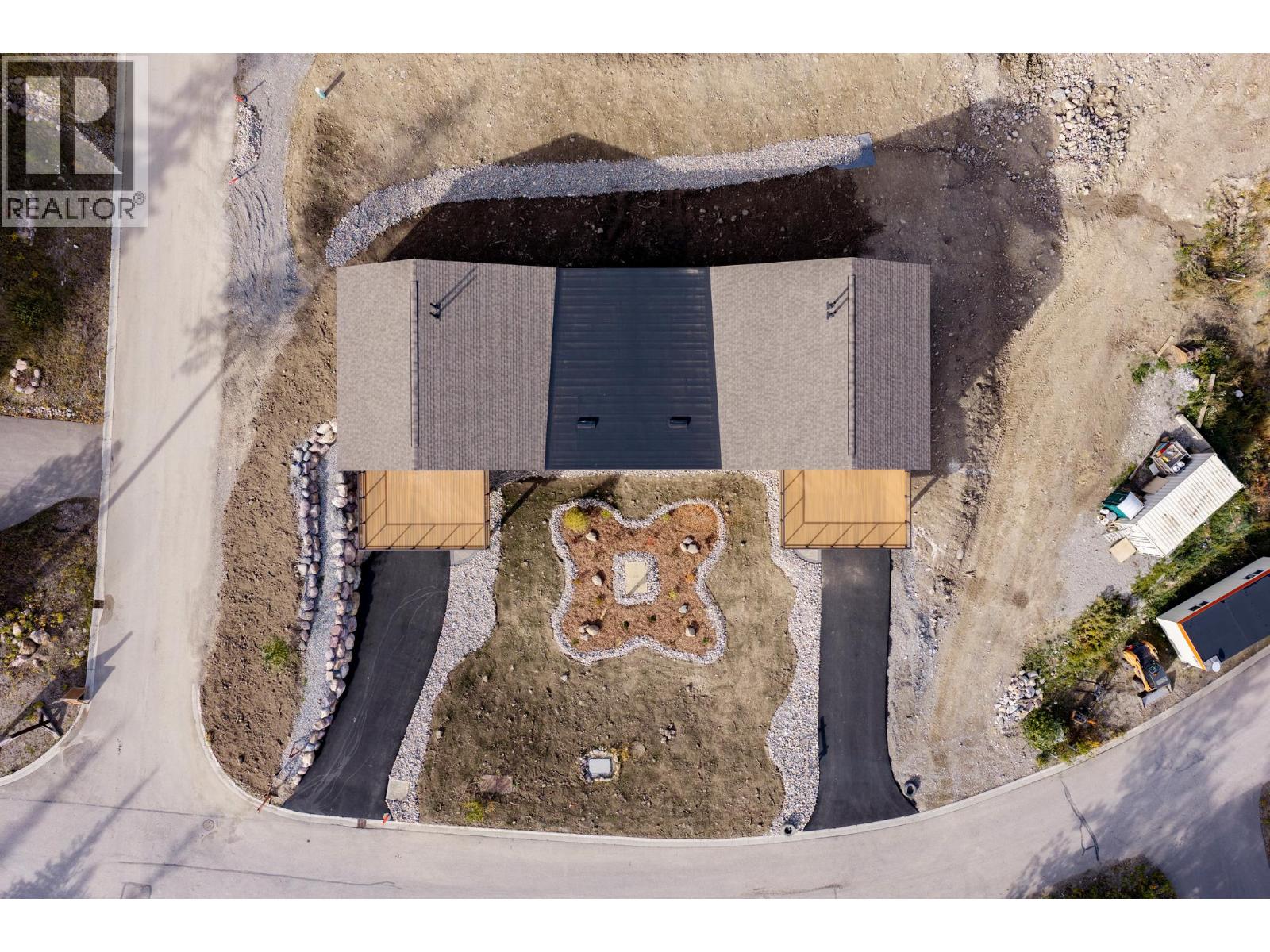 1654 HOWSE PASS, Golden - Image 1