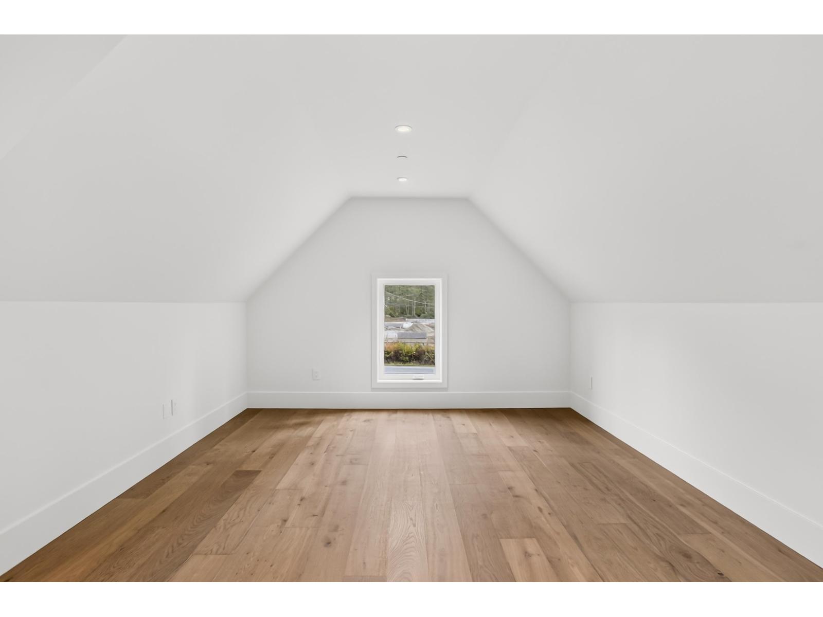 12119 ROLLEY LAKE STREET, Mission