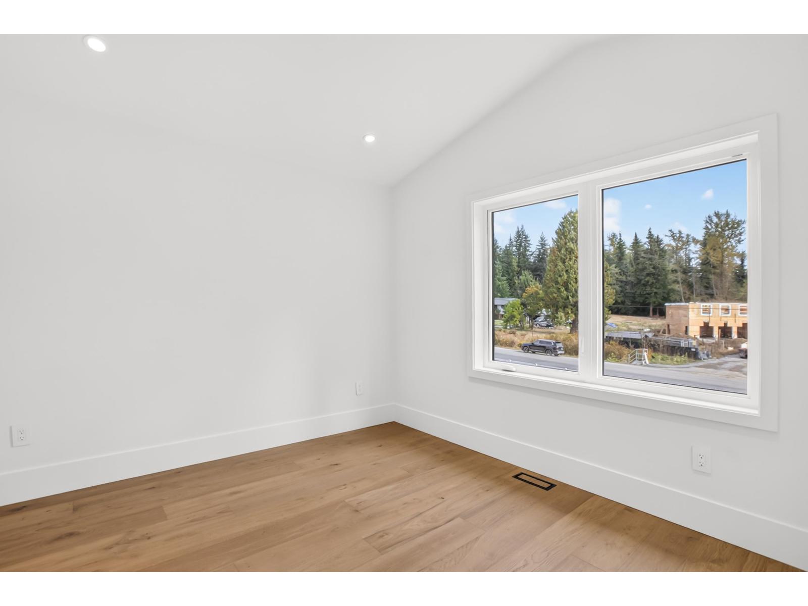 12119 ROLLEY LAKE STREET, Mission
