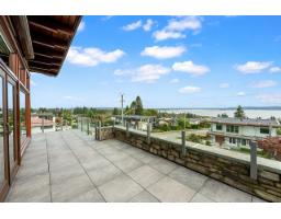 1117 Parker Street, White Rock, BC V4B4R8 Photo 9
