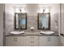 1117 Parker Street, White Rock, BC V4B4R8 Photo 20