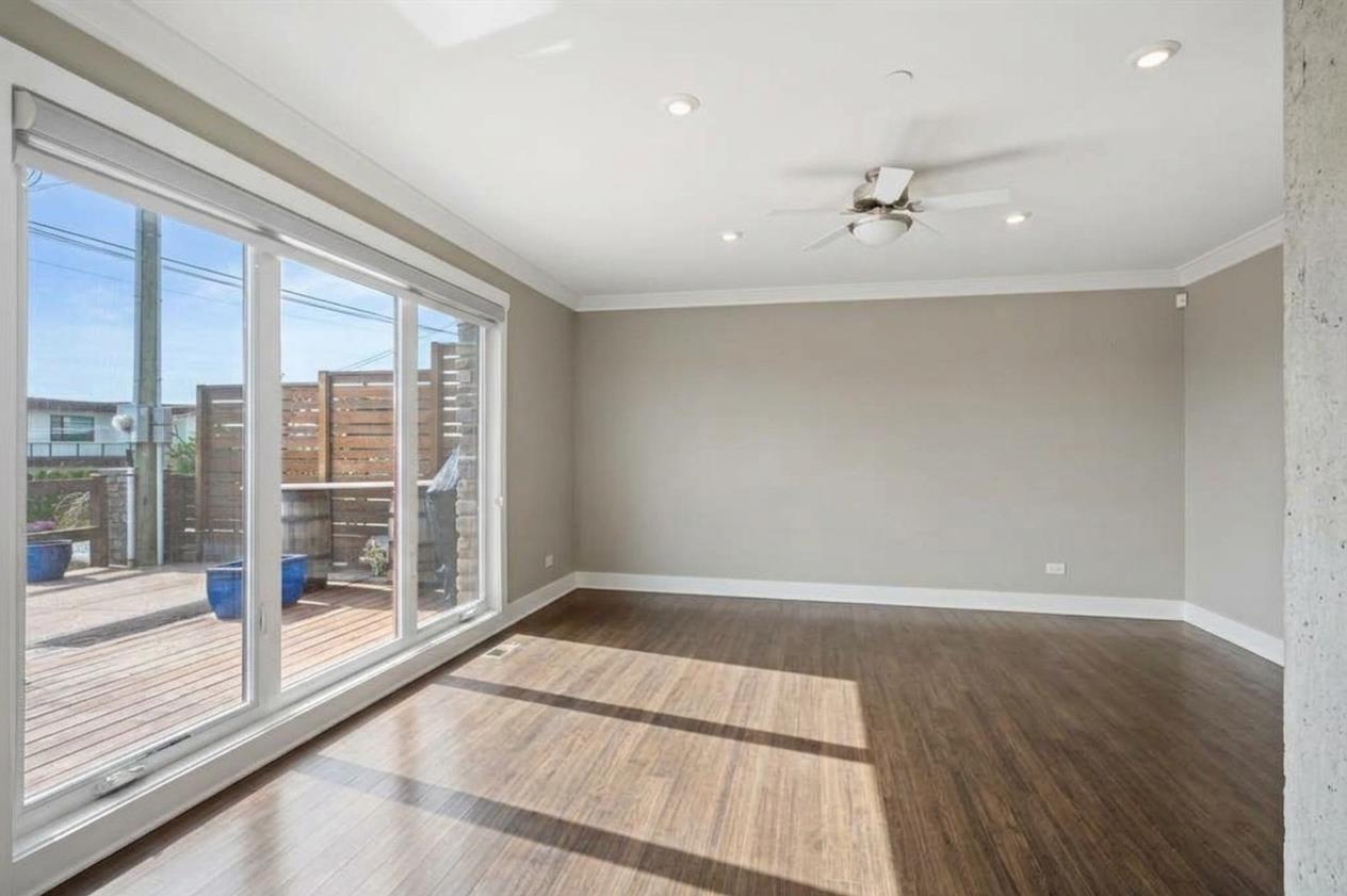 1117 PARKER STREET, White Rock