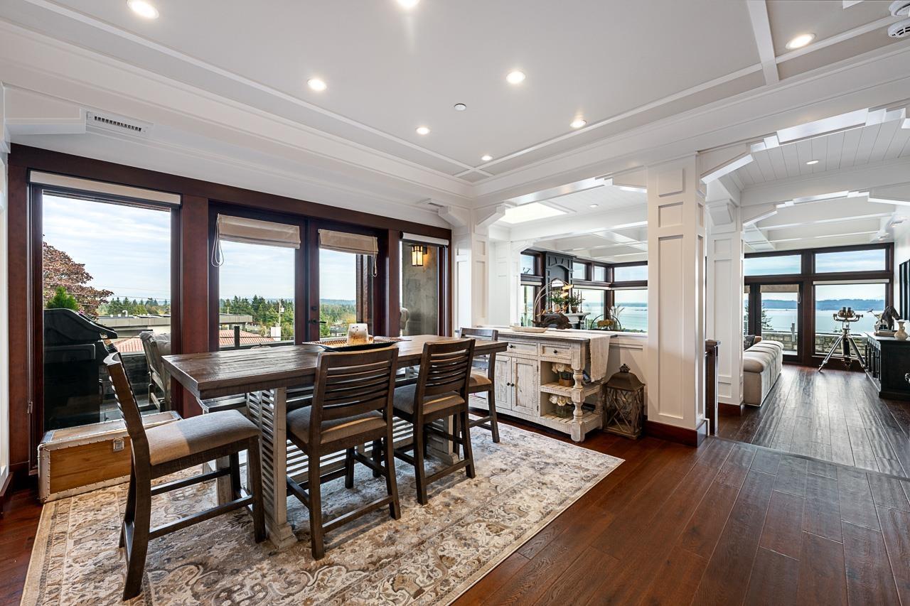 1117 PARKER STREET, White Rock