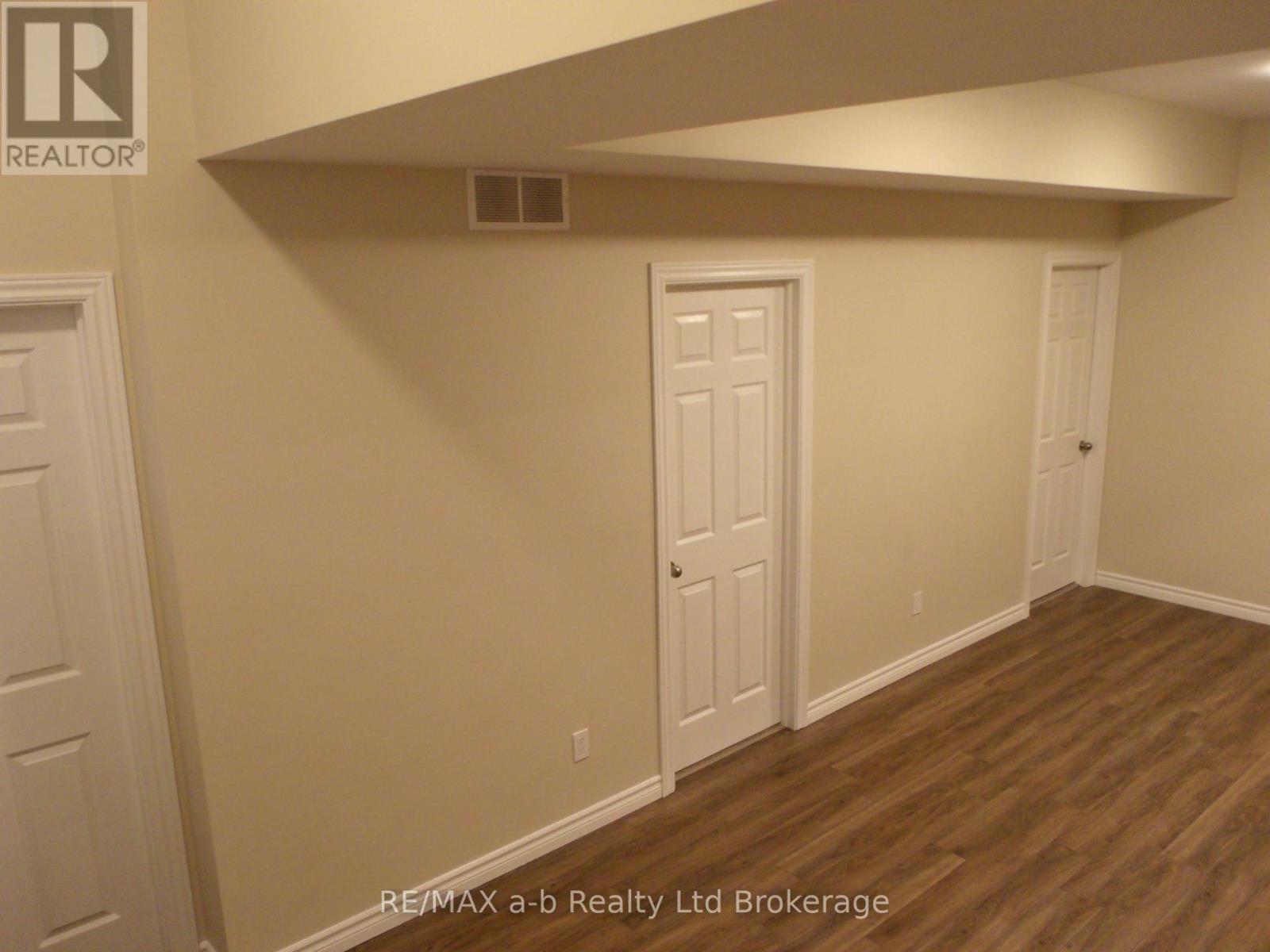 5 - 350 DUNDAS STREET, Woodstock (Woodstock - North) — photo 4