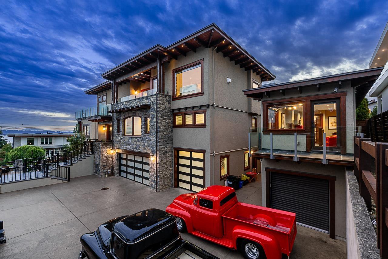 1117 PARKER STREET, White Rock