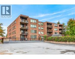 28 Robinson Street N Unit# 103, Grimsby, ON L3M3C9 Photo 36