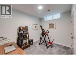 212 Evansglen Close NW - photo 31