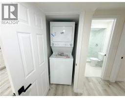 304 Westpark Crescent, Waterloo, ON N2T0A4 Photo 14