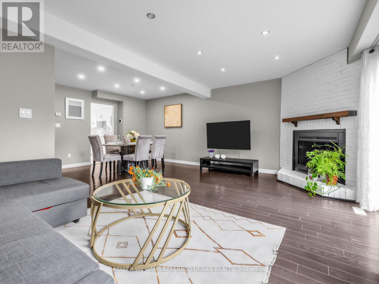 55 English Ivyway — photo 19