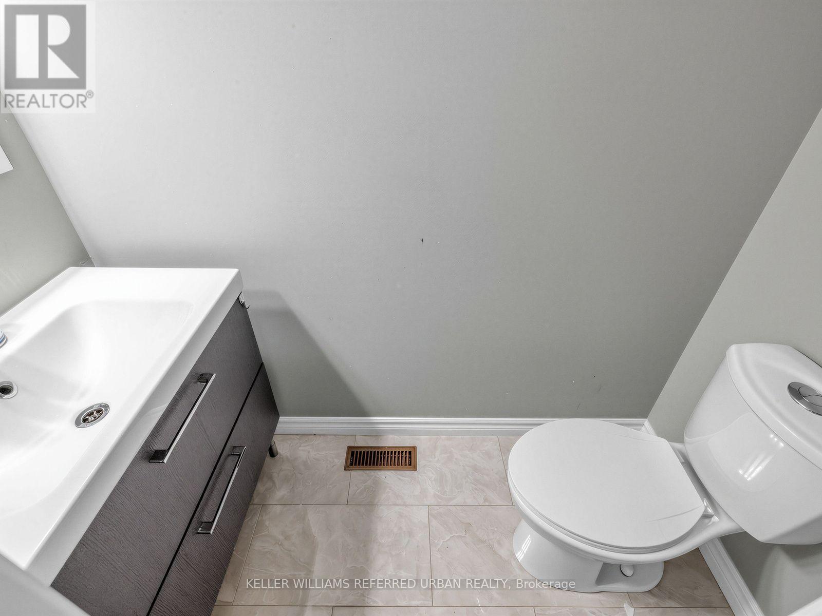 55 English Ivyway — photo 35