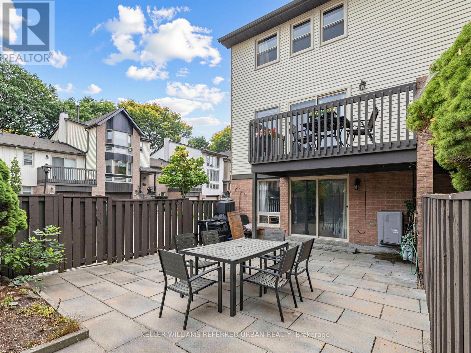 55 English Ivyway — photo 40