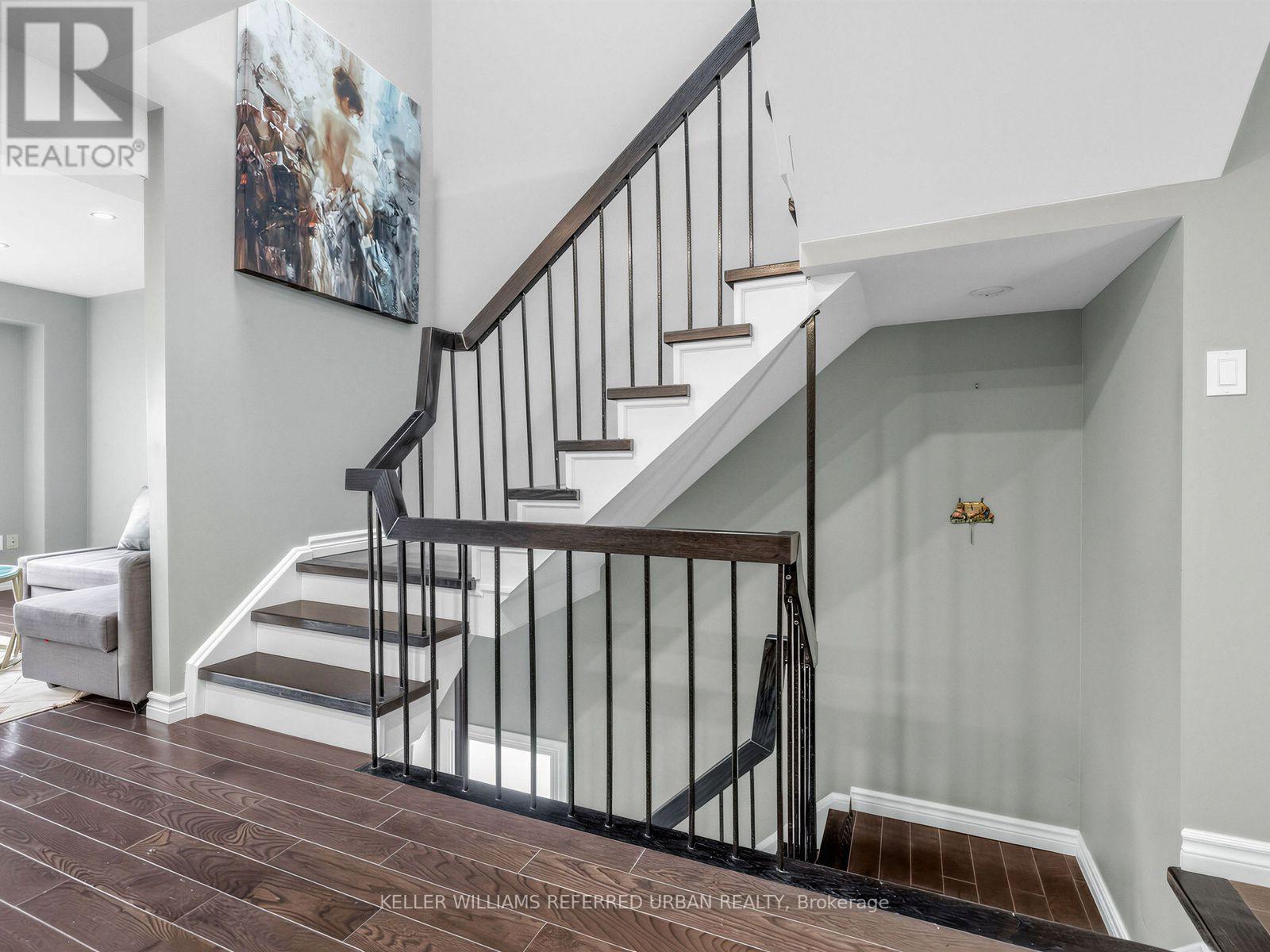 55 English Ivyway — photo 8