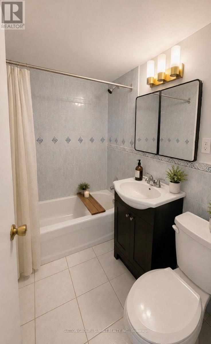 302 - 105 RAGLAN AVENUE, Toronto (Humewood-Cedarvale) — photo 9