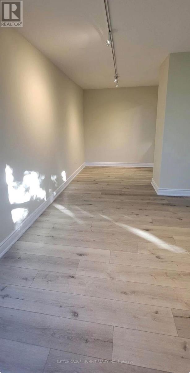 302 - 105 RAGLAN AVENUE, Toronto (Humewood-Cedarvale) — photo 8