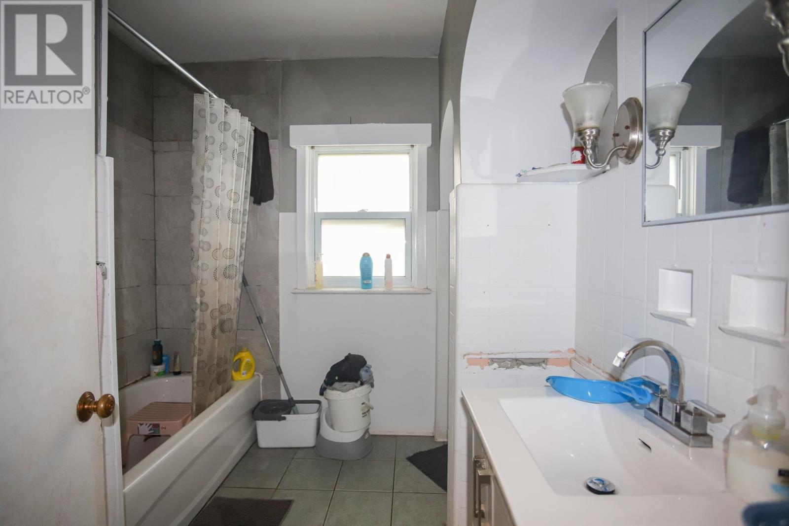 119 Salisbury AVE - 17