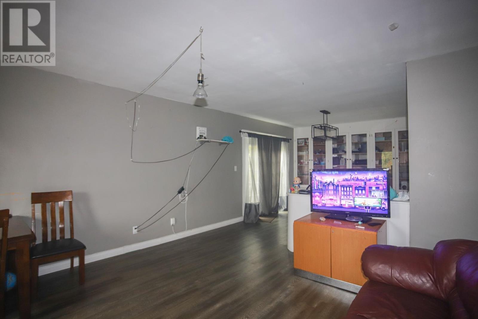 119 Salisbury AVE - 12