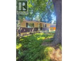 2411 5 Avenue N - photo 2