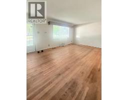 2411 5 Avenue N - photo 5