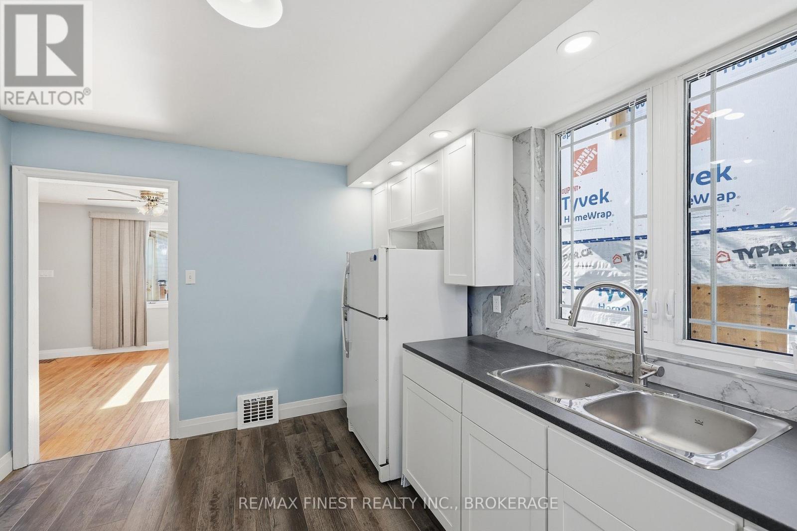 3 JOHN STREET - 13