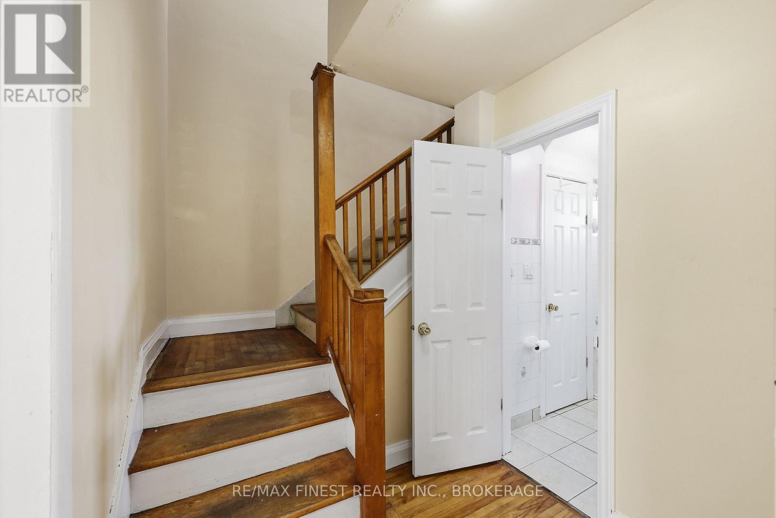 3 JOHN STREET - 21