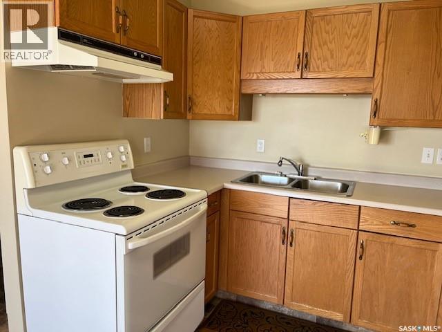 102 305 1st AVENUE, Caronport — photo 11