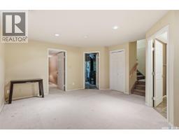 110 East Hampton Boulevard, Saskatoon, SK S7R0A8 Photo 19