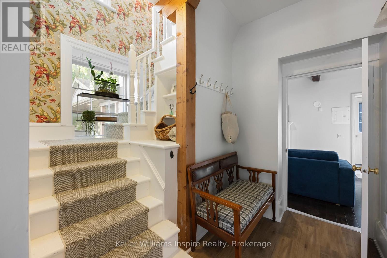 565 ST DAVID STREET N - 14