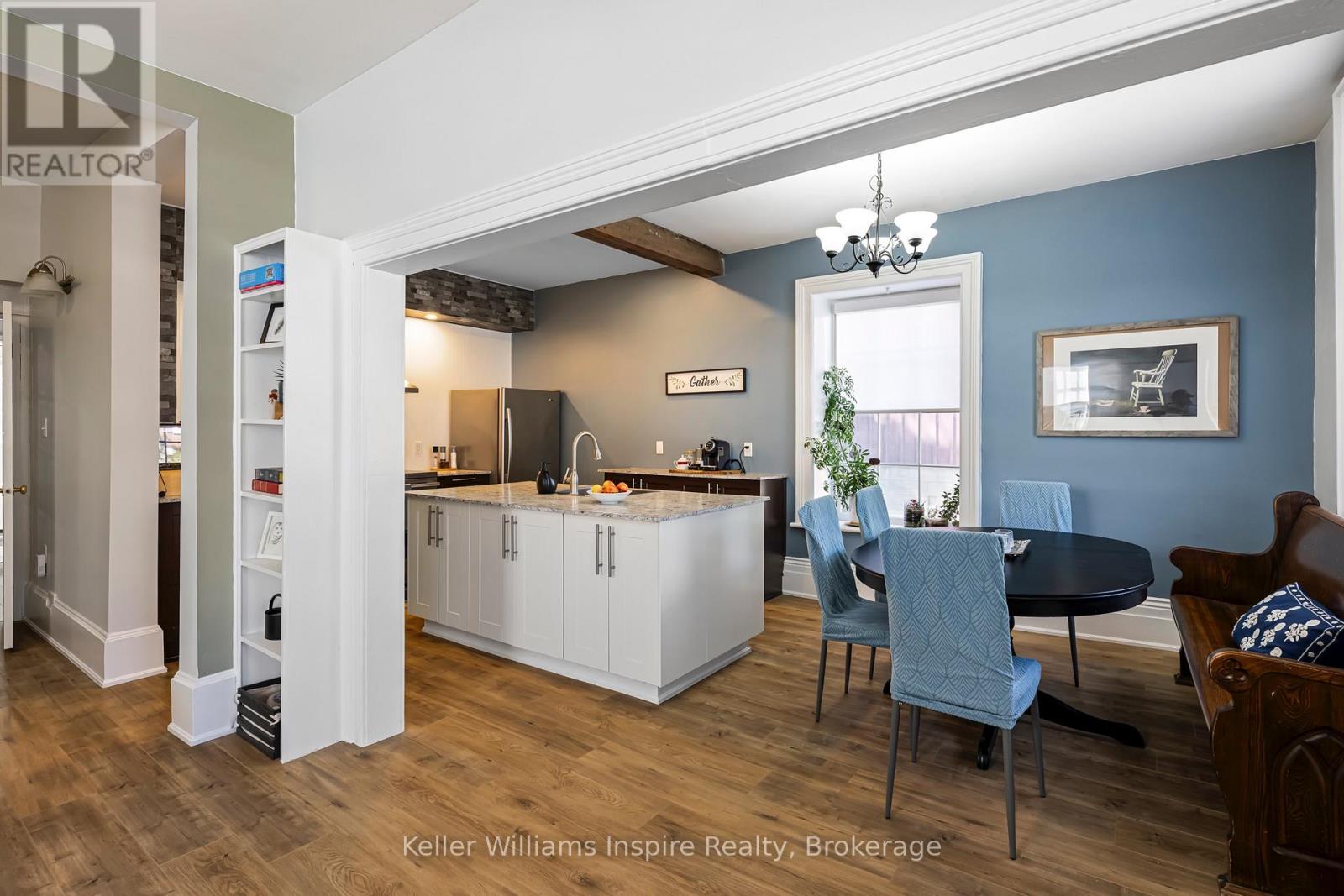 565 St David Street North, Centre Wellington, ON photo 4