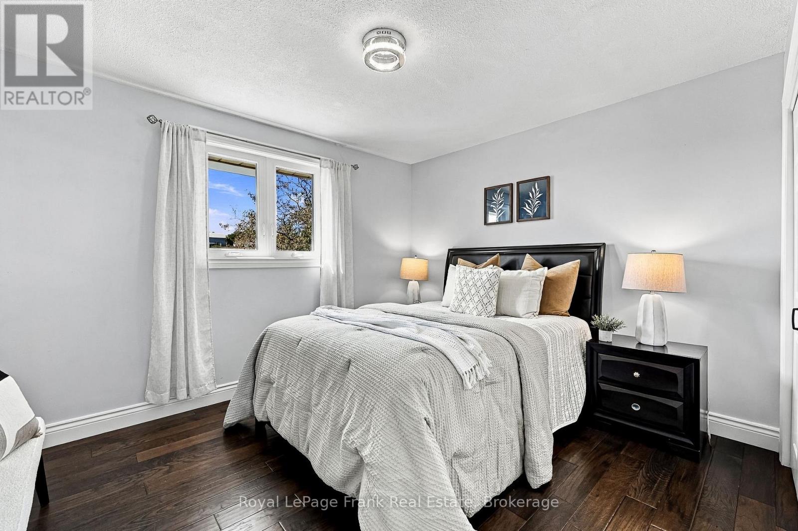 20915 Brunon Avenue, Kawartha Lakes, ON photo 22