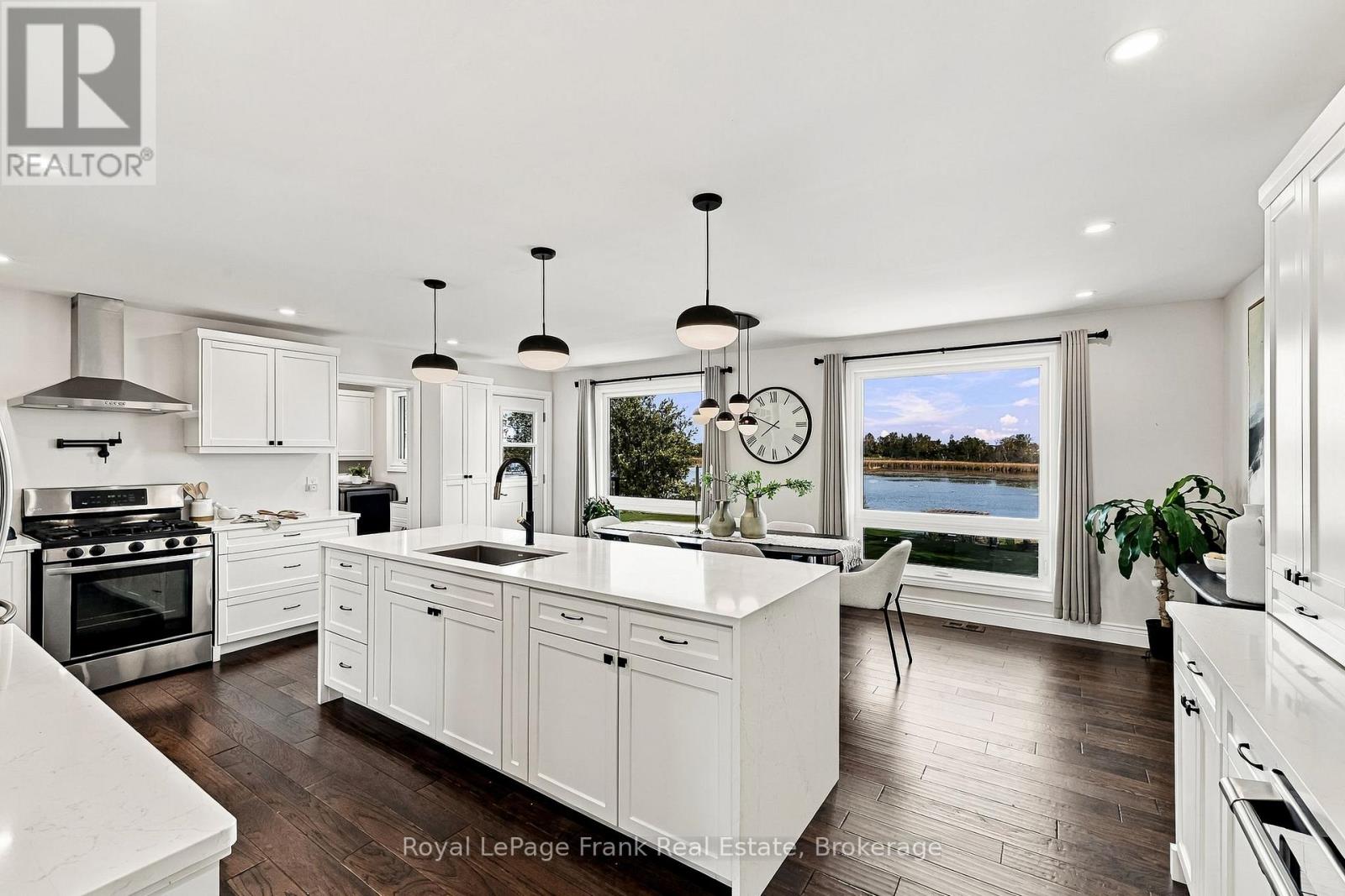20915 Brunon Avenue, Kawartha Lakes, ON photo 9