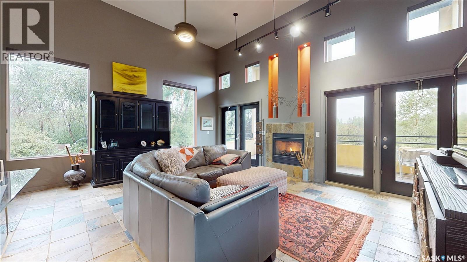 1 Pompano BAY, Pilot Butte — photo 17