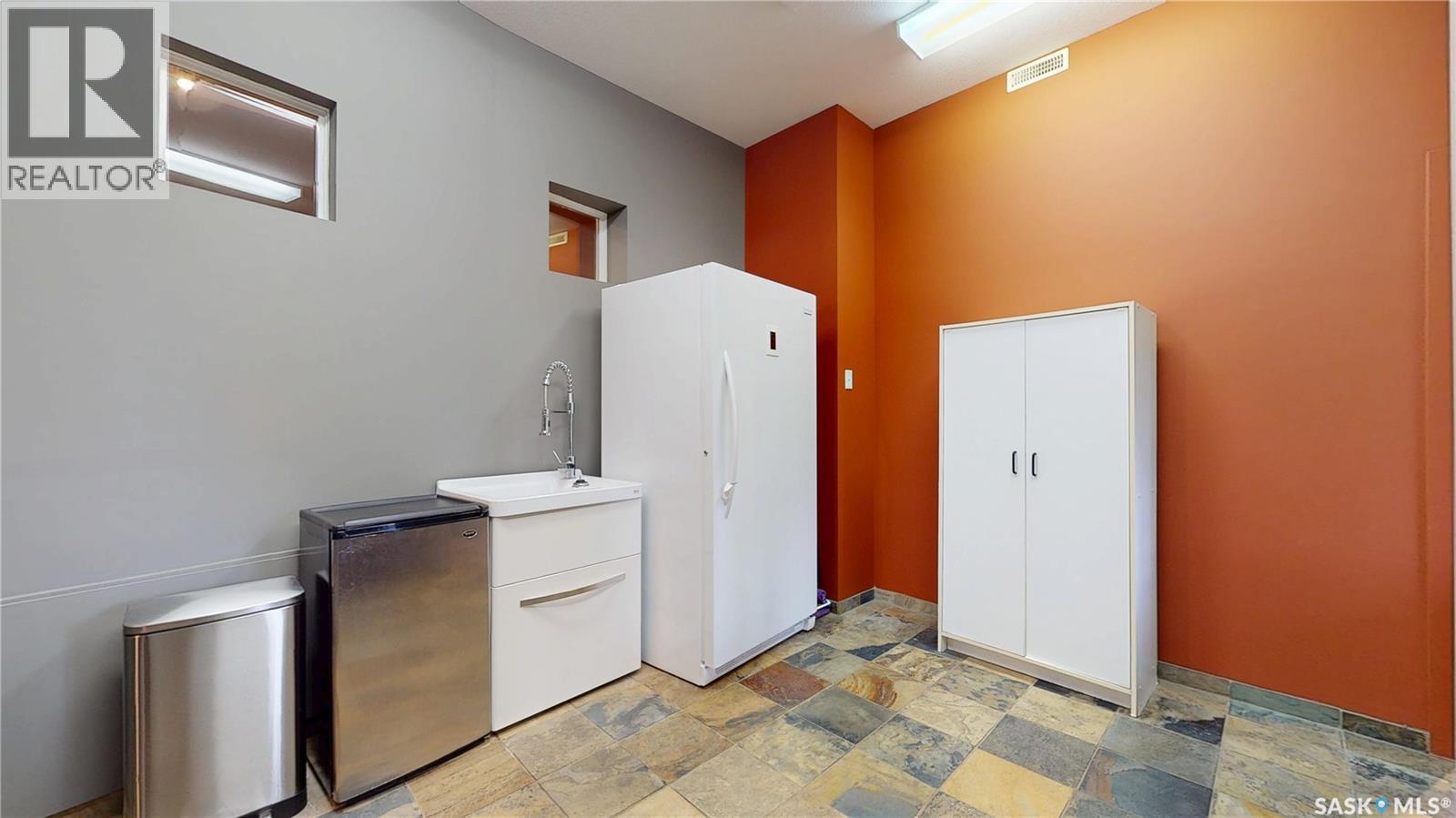 1 Pompano BAY, Pilot Butte — photo 26