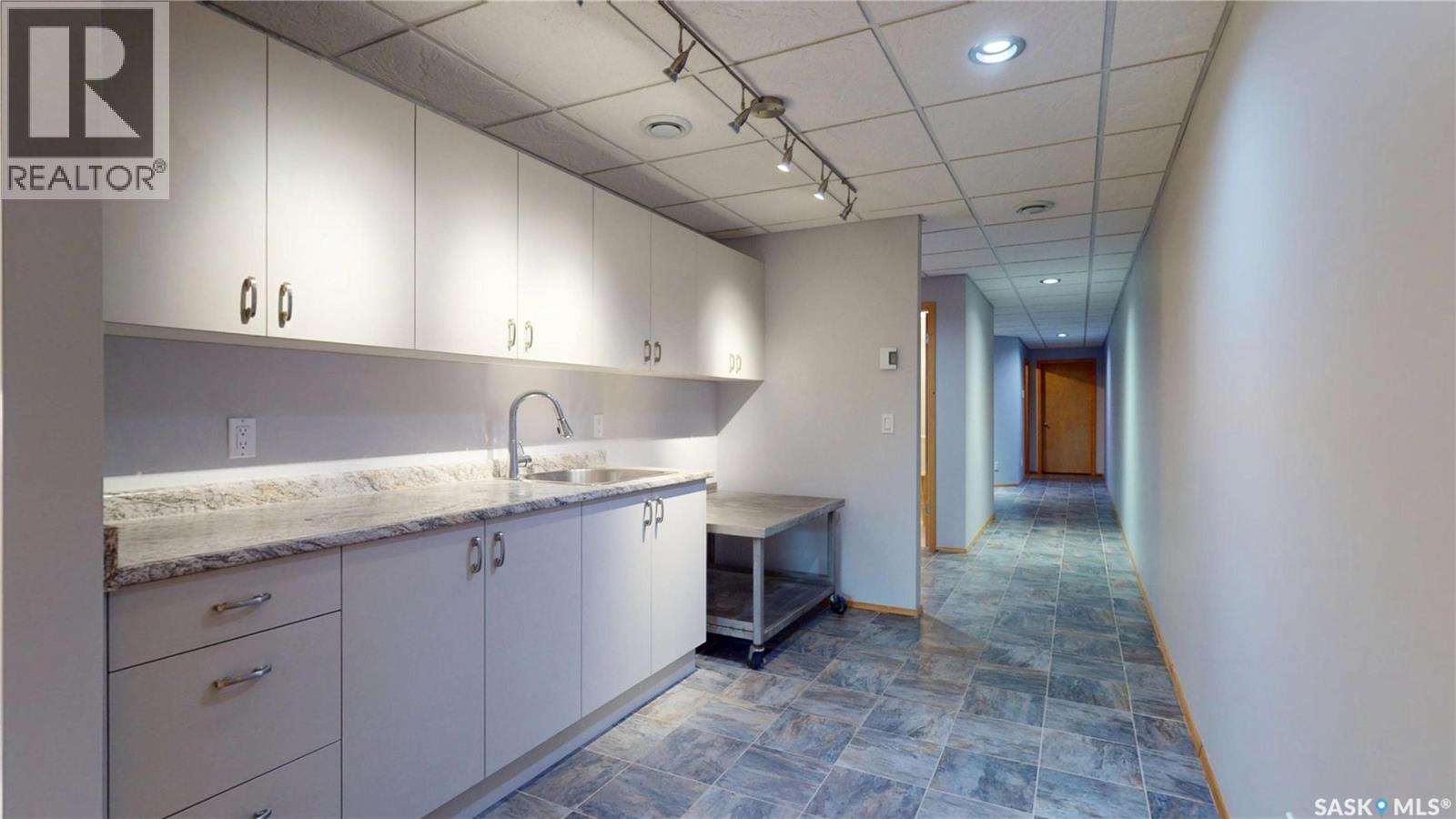 1 Pompano BAY, Pilot Butte — photo 36