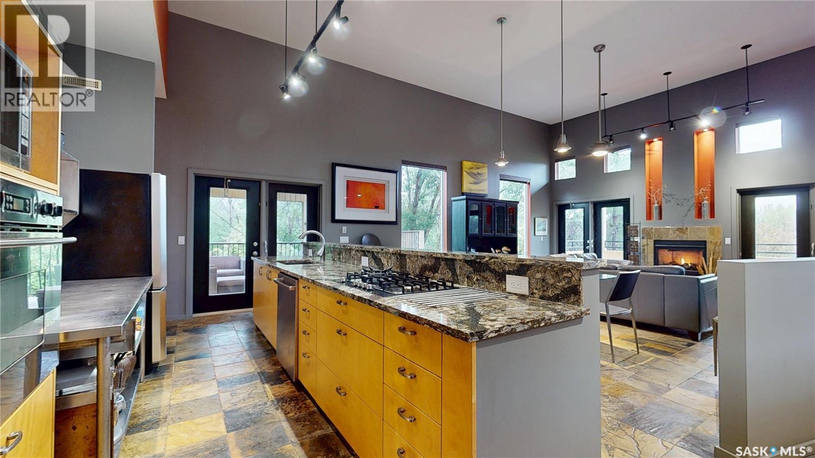 1 Pompano BAY, Pilot Butte — photo 7