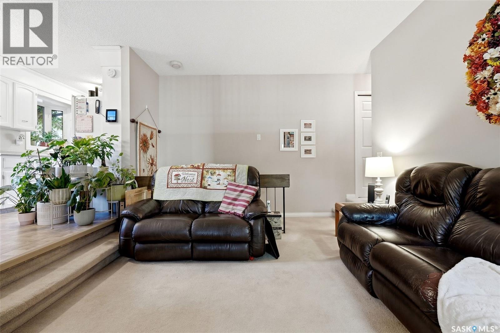 11 Green Meadow ROAD, Regina — photo 14