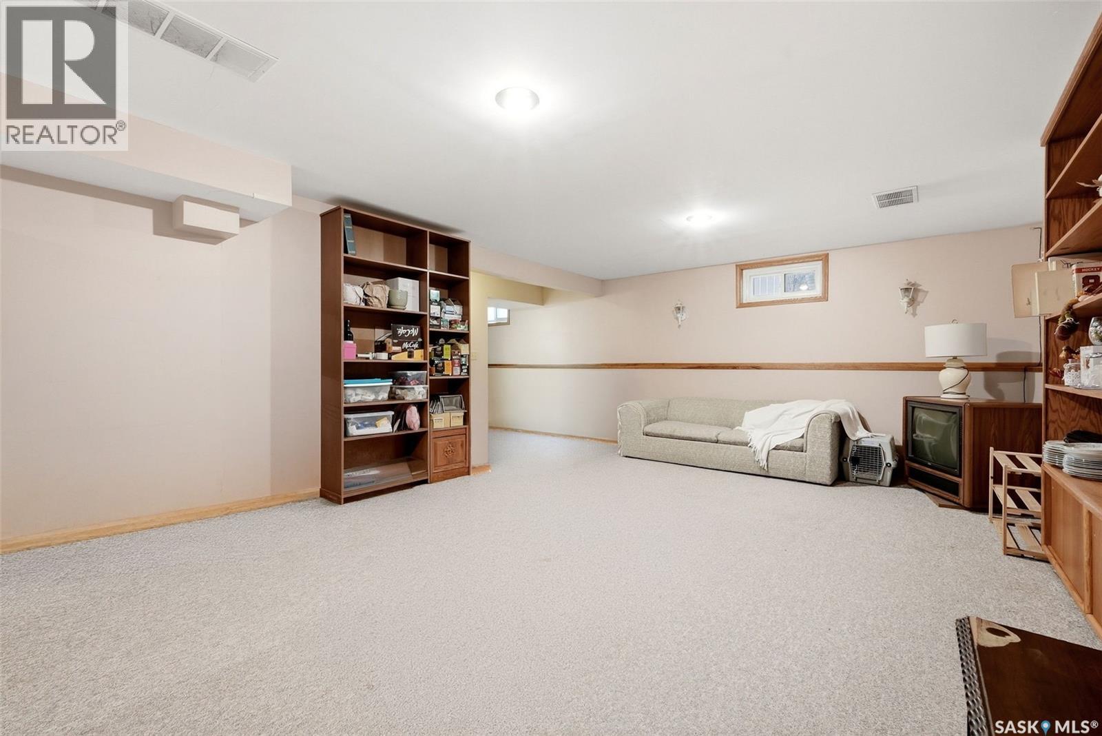 11 Green Meadow ROAD - 25