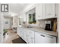 4pc Bathroom - 11 Green Meadow Road, Regina, SK S4V0A4 Photo 9