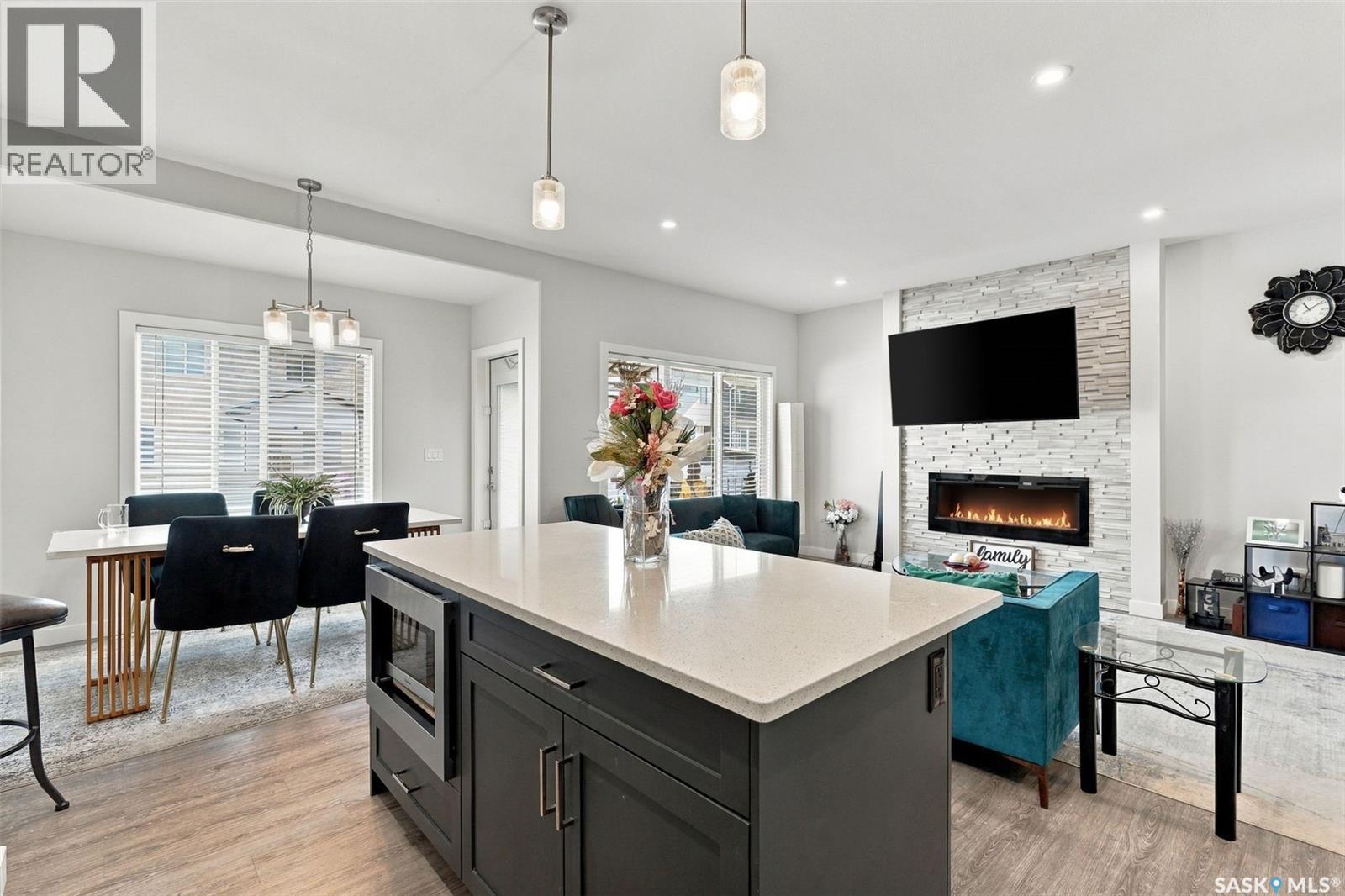 348 Pepper PLACE - 4