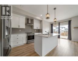 1370 Pacific Circle W - photo 8