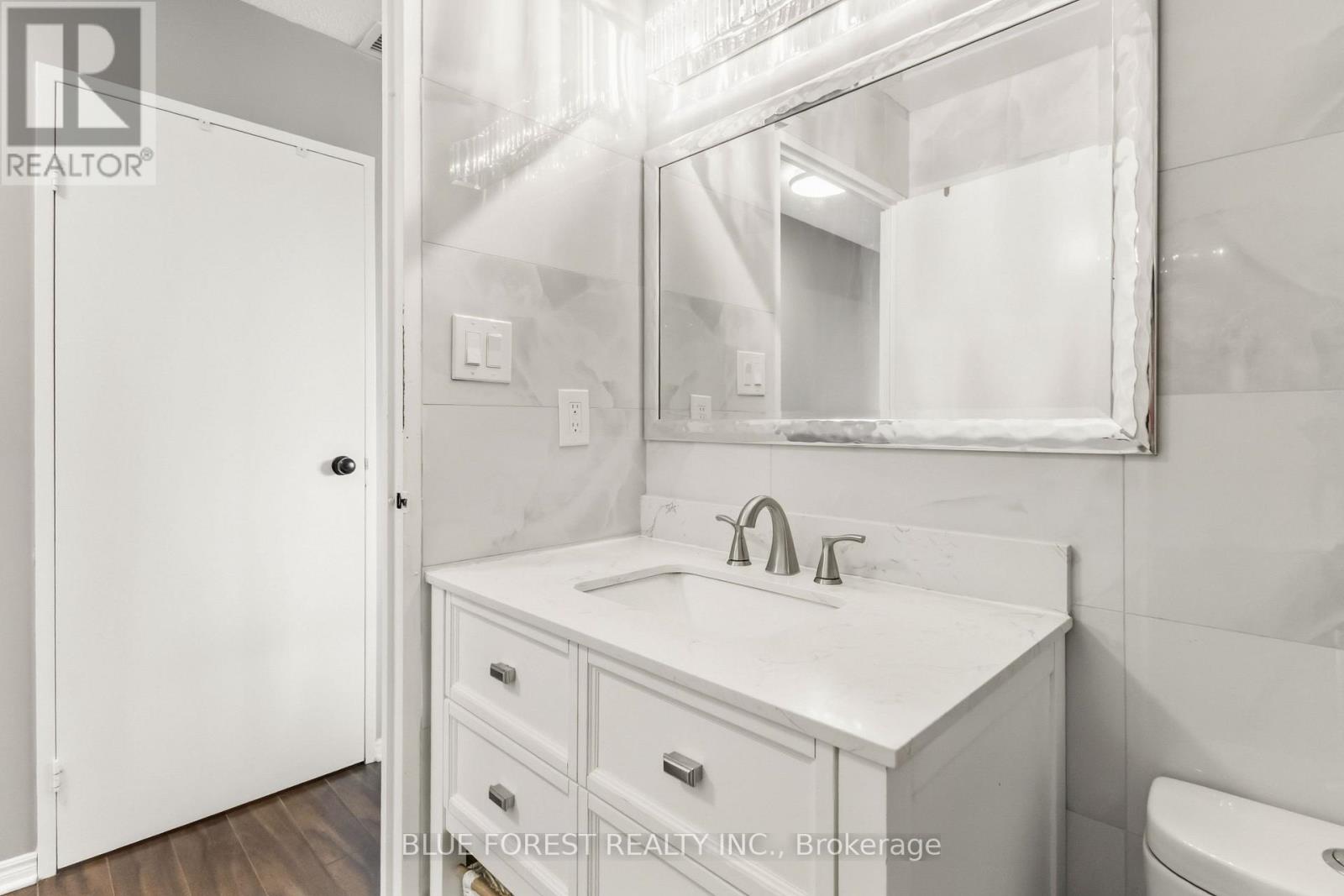 #715 521 RIVERSIDE DRIVE - Image 19