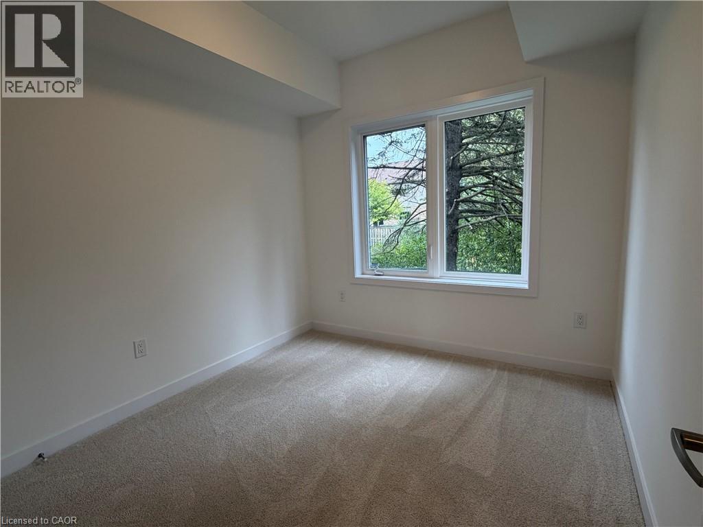 42 Lowes Road West — photo 10