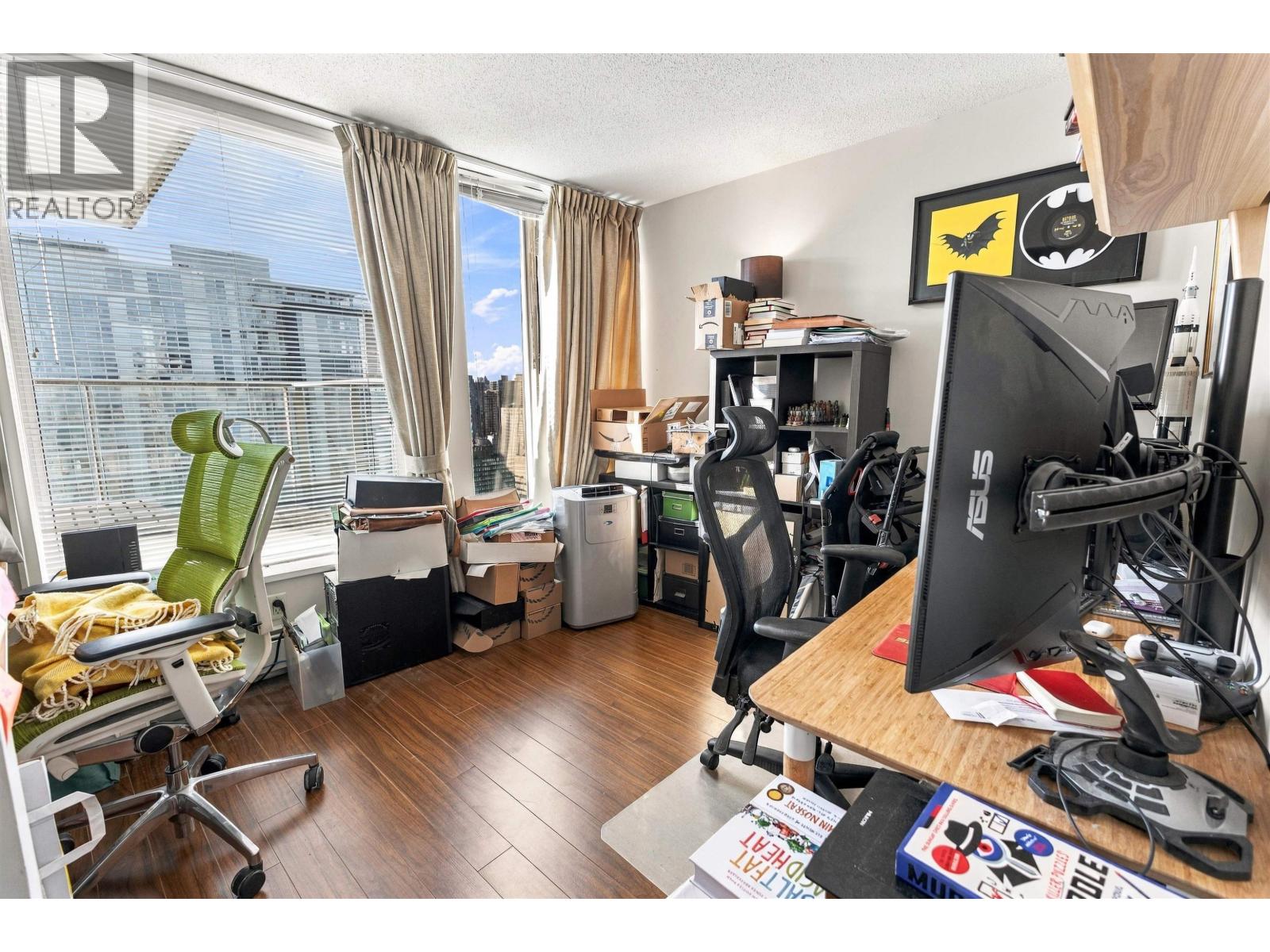 Photo of 3701 188 KEEFER PLACE 18