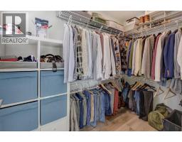 319, 260 Rowley Way NW - photo 15