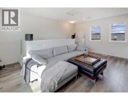 319, 260 Rowley Way NW - photo 24