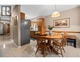 Kitchen - 1263 Bantham Street, Mississauga, ON L5V1Y8 Photo 9