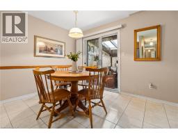 Living room - 1263 Bantham Street, Mississauga, ON L5V1Y8 Photo 10