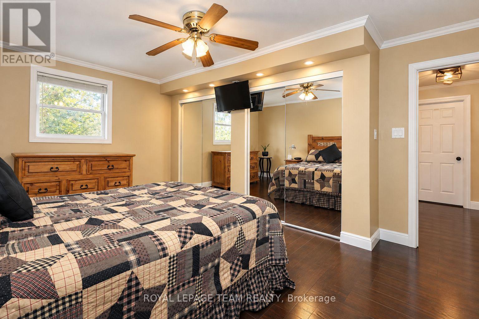 10496 ST JOHN STREET - Image 19