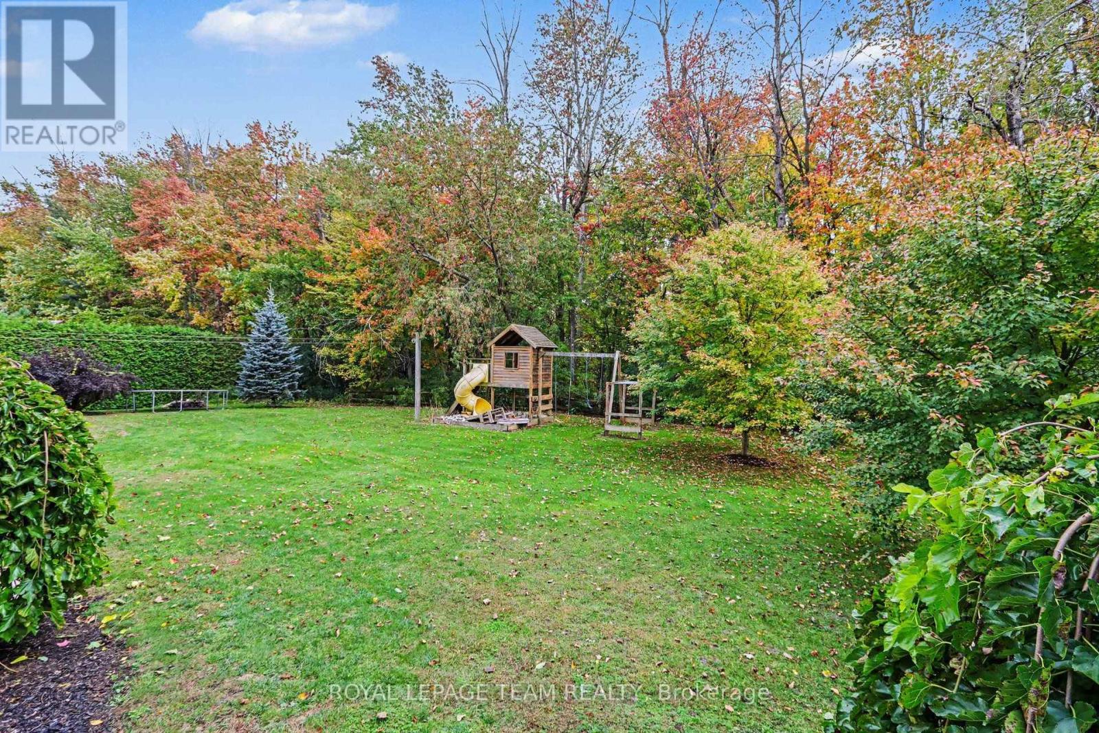 10496 ST JOHN STREET - Image 31