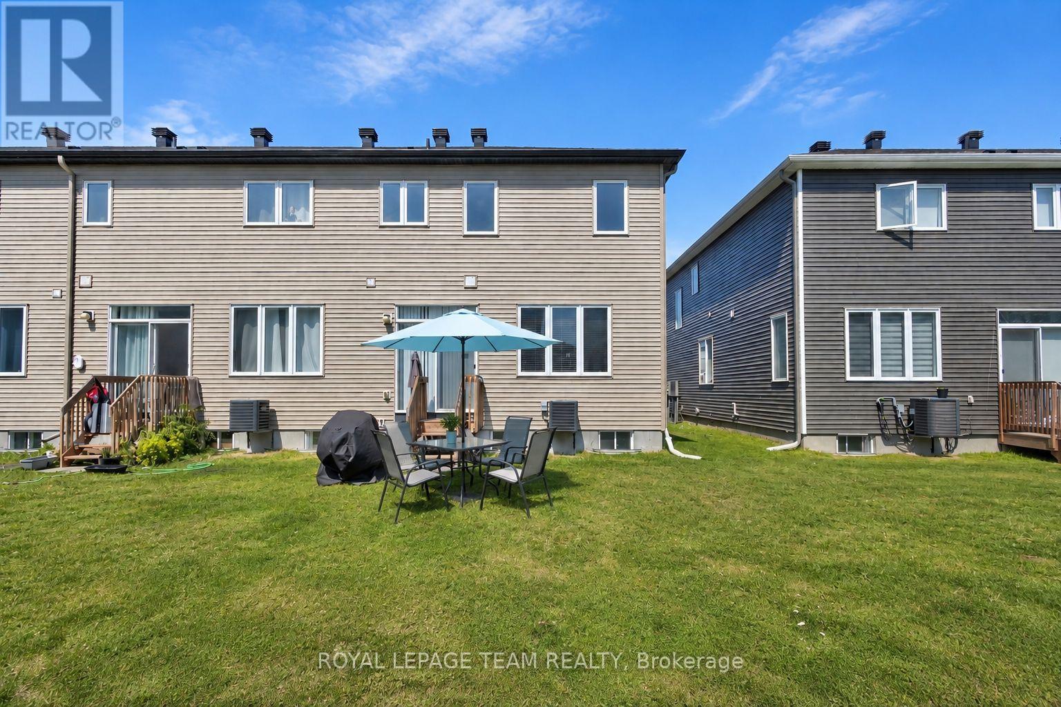 2501 Watercolours Way — photo 25