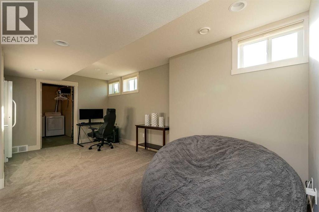 5614 21 Street Close - Image 28